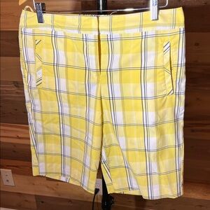 Izod Women's Yellow Plaid Golf Athletic Shorts